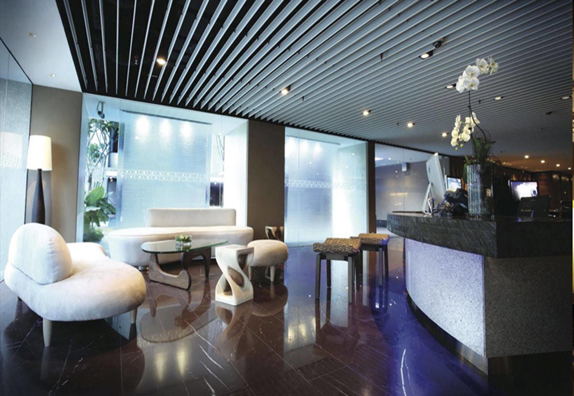 קואלה לומפור Gtower Hotel מראה חיצוני תמונה The interior of the lounge