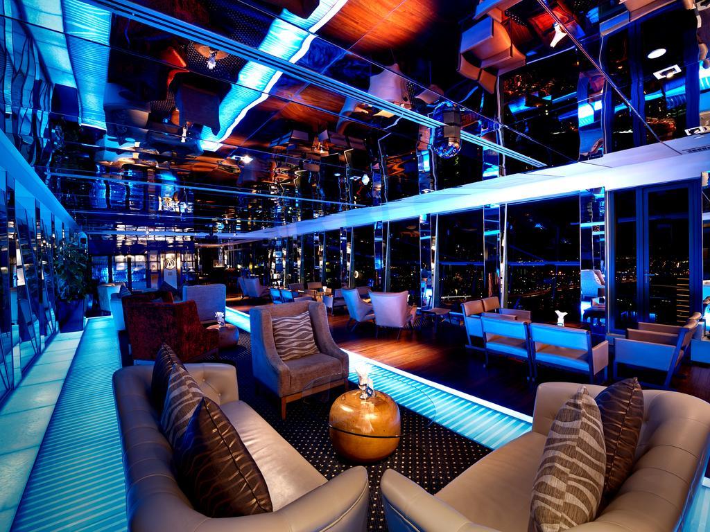 קואלה לומפור Gtower Hotel מראה חיצוני תמונה The interior of the bar