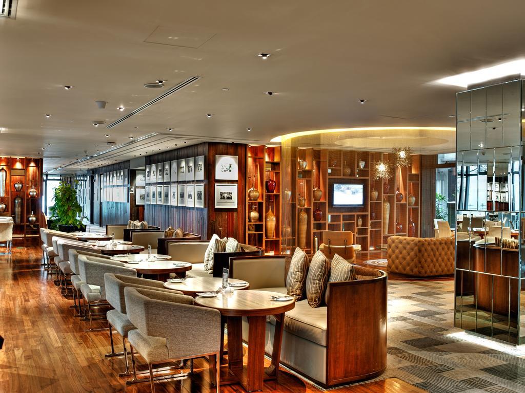 קואלה לומפור Gtower Hotel מראה חיצוני תמונה The Royal Orchid Lounge at Suvarnabhumi Airport